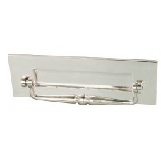 Letter box in traditional style with clapper in nickel finish.