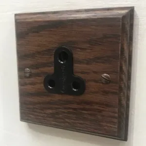 Single 5A unswch socket